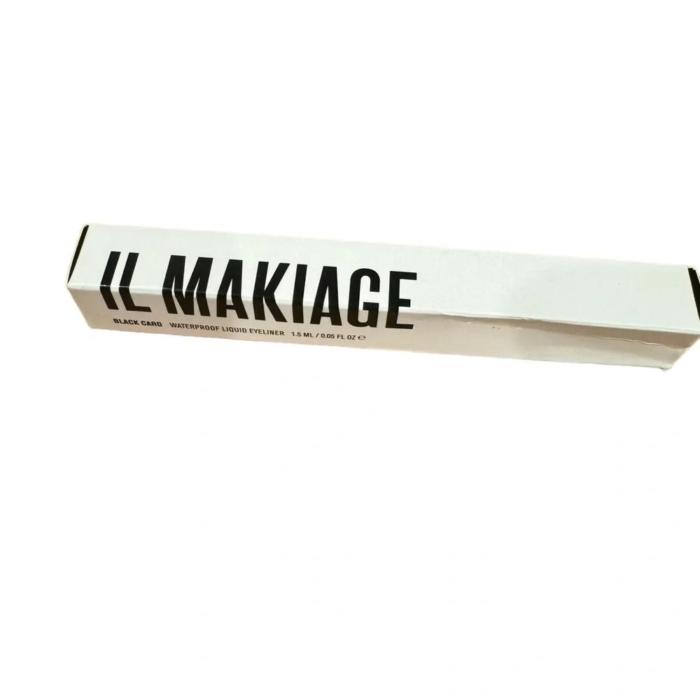 Il Makiage waterproof liquid eyeliner. Black Card. NWT